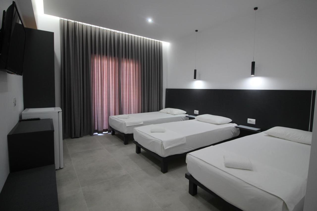 Art De Jon Rooms Sarandë Exterior foto